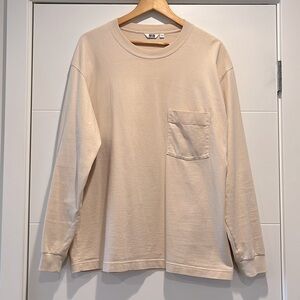Uniqlo U crew neck long sleeve tee